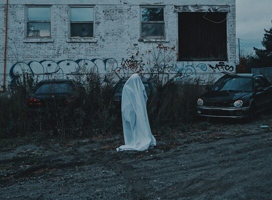 kostum-hallloween-simpel